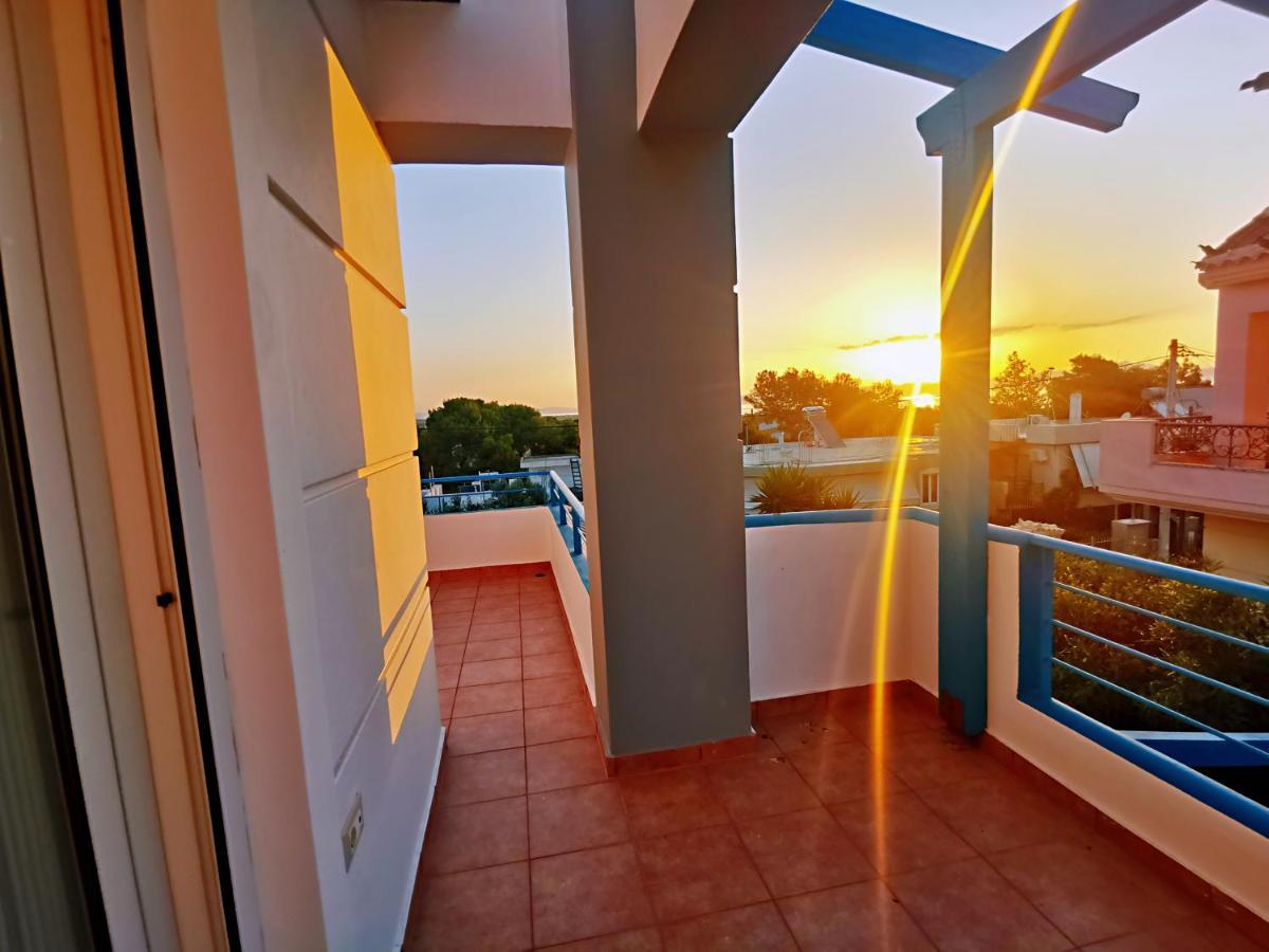 Sicci Villa Near The Airport & Sea Atenas Exterior foto