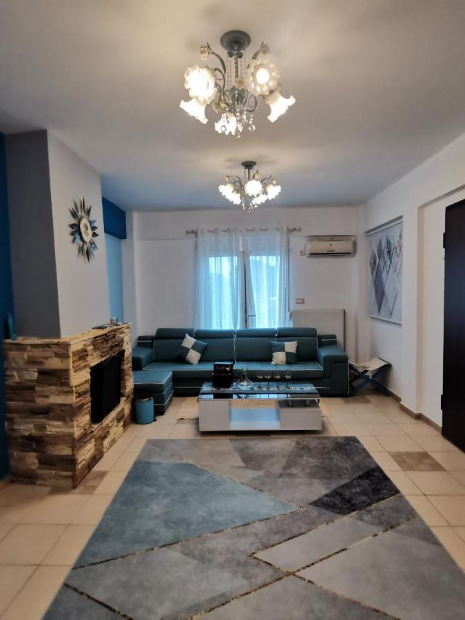 Sicci Villa Near The Airport & Sea Atenas Exterior foto